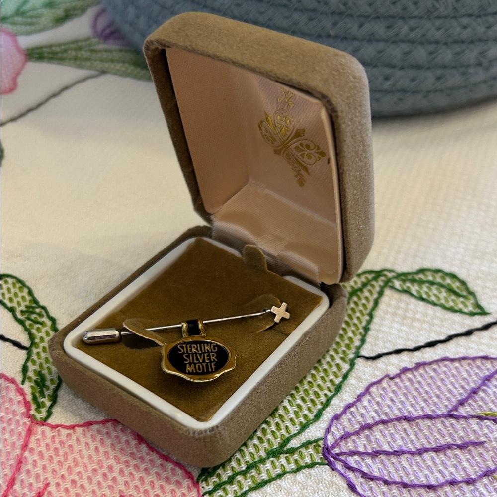 Vintage lapel pin